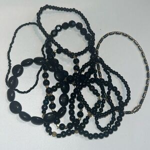 Lot of 10 vintage y2k black beaded bracelets chunky